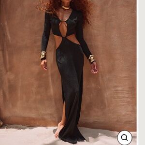 SAME Long Sleeve Cut Out Maci Dress in XS